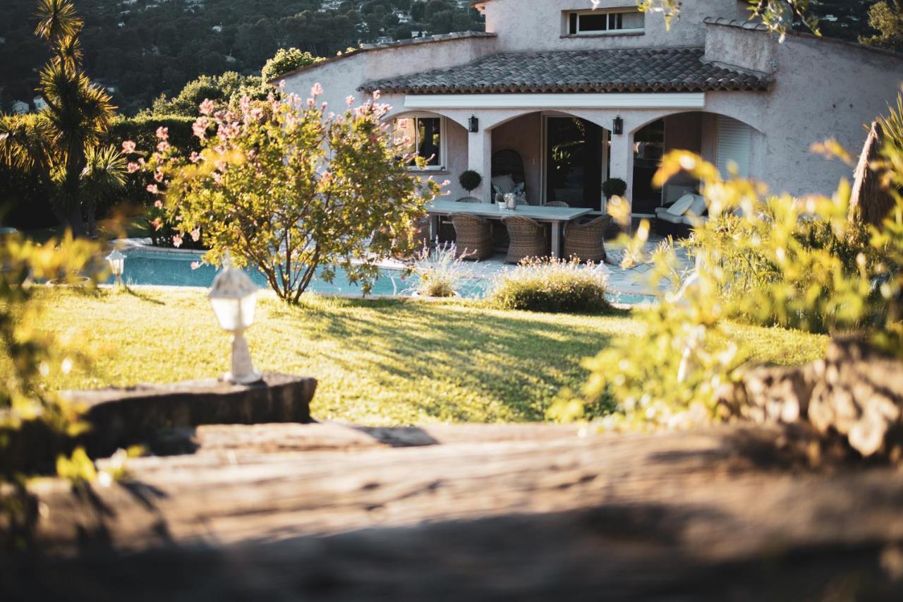 Maison De Vacances Villa Cardabella Le Tignet Exterior foto